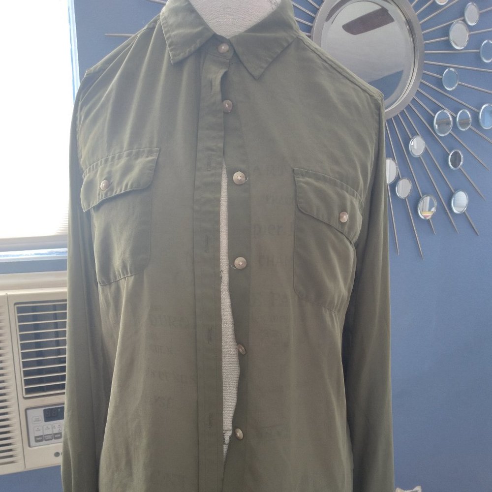 American Eagle Sheer long sleeve